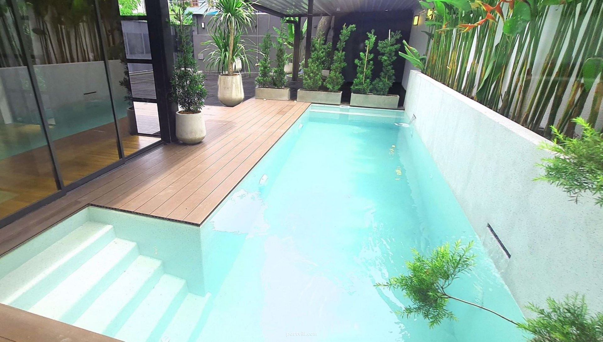 House in Suan Luang Thailand area 300m² 2 floors Suan Luang - photo 3