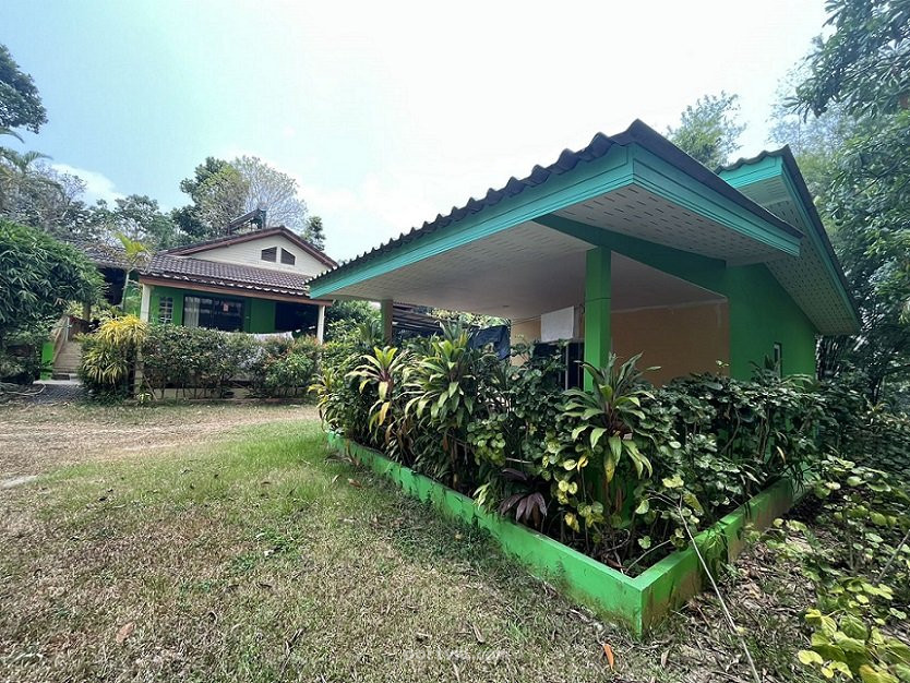 Commercial property in Ko Samui Thailand 600m²  Ko Samui - photo 1