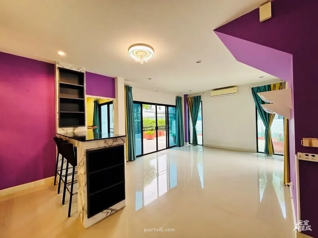Дом на продажу в Санкампхенге (San Kamphaeng) Таиланд площадь 218м² 2-этажный Санкампхенг (San Kamphaeng) - изображение 4