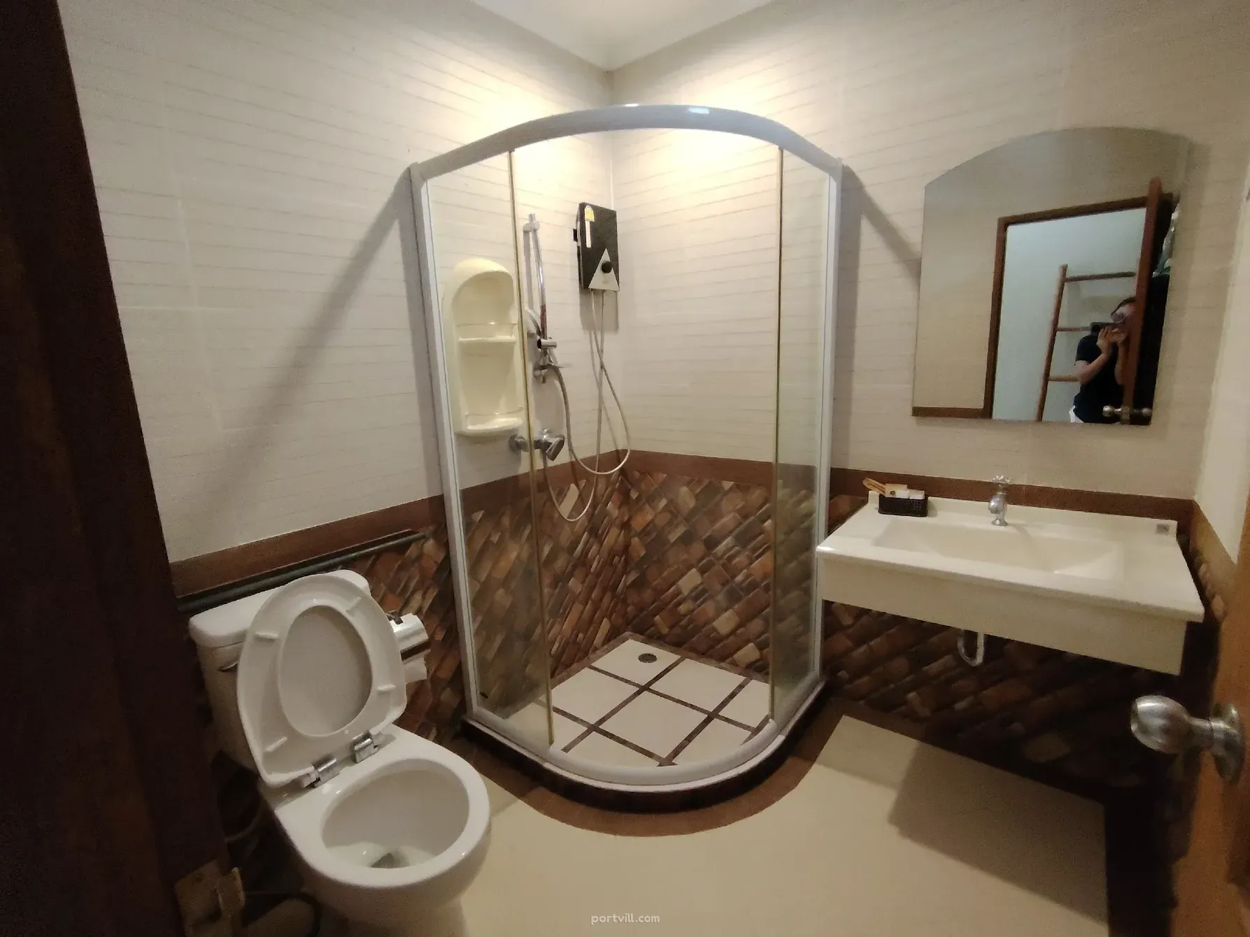 Hotel na sprzedaż nad morzem w Hin Lek Fai Tajlandia 840m² Hin Lek Fai - zdjęcie 14