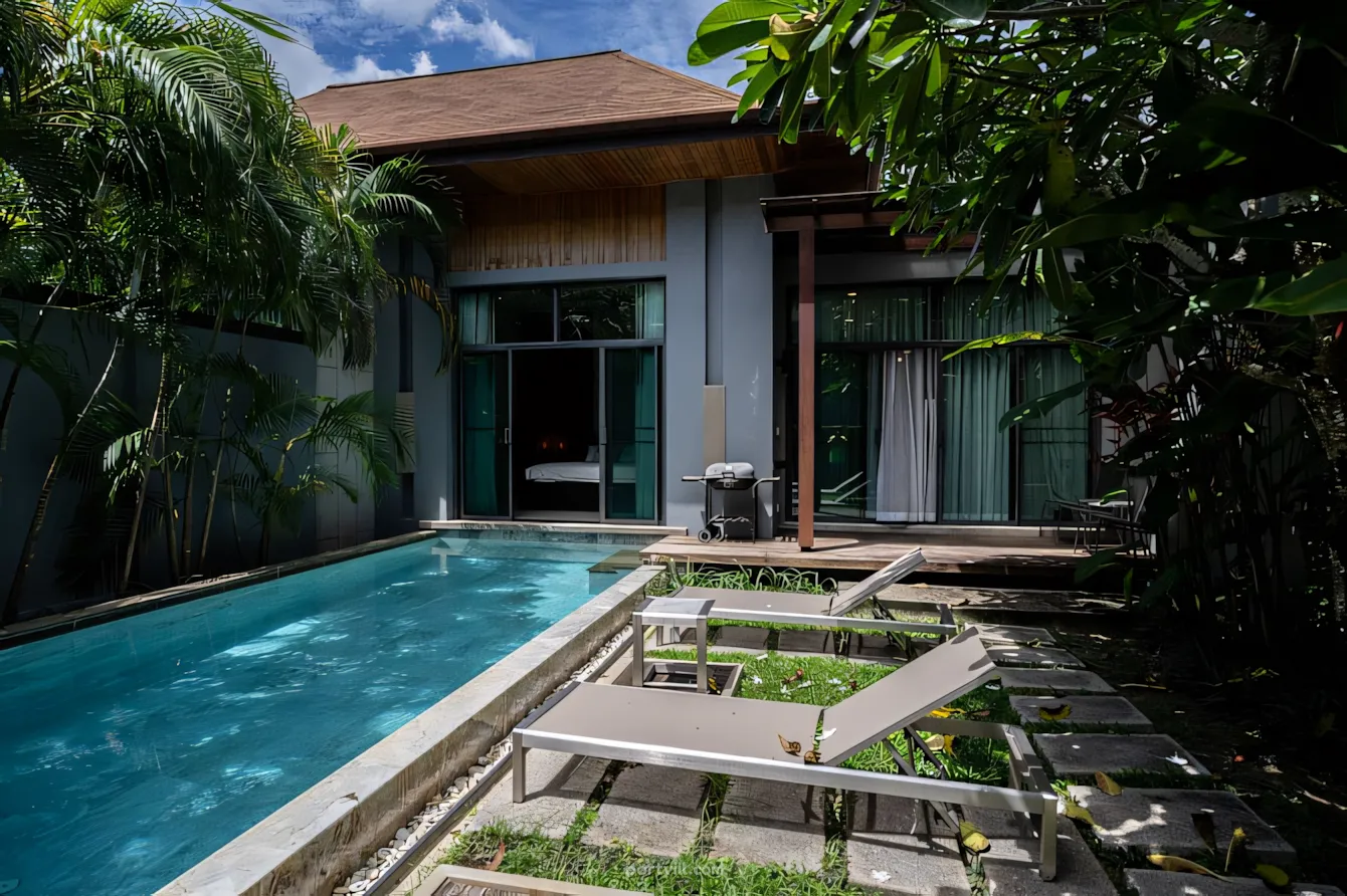 Villa by the sea in Nai Harn Thailand area 160m² 1 floors Nai Harn - photo 1