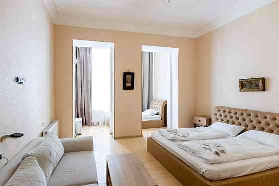 Apartment 6-room 5,5+1 in Tbilisi (Chugureti) Georgia area 200m² 2 floor Tbilisi