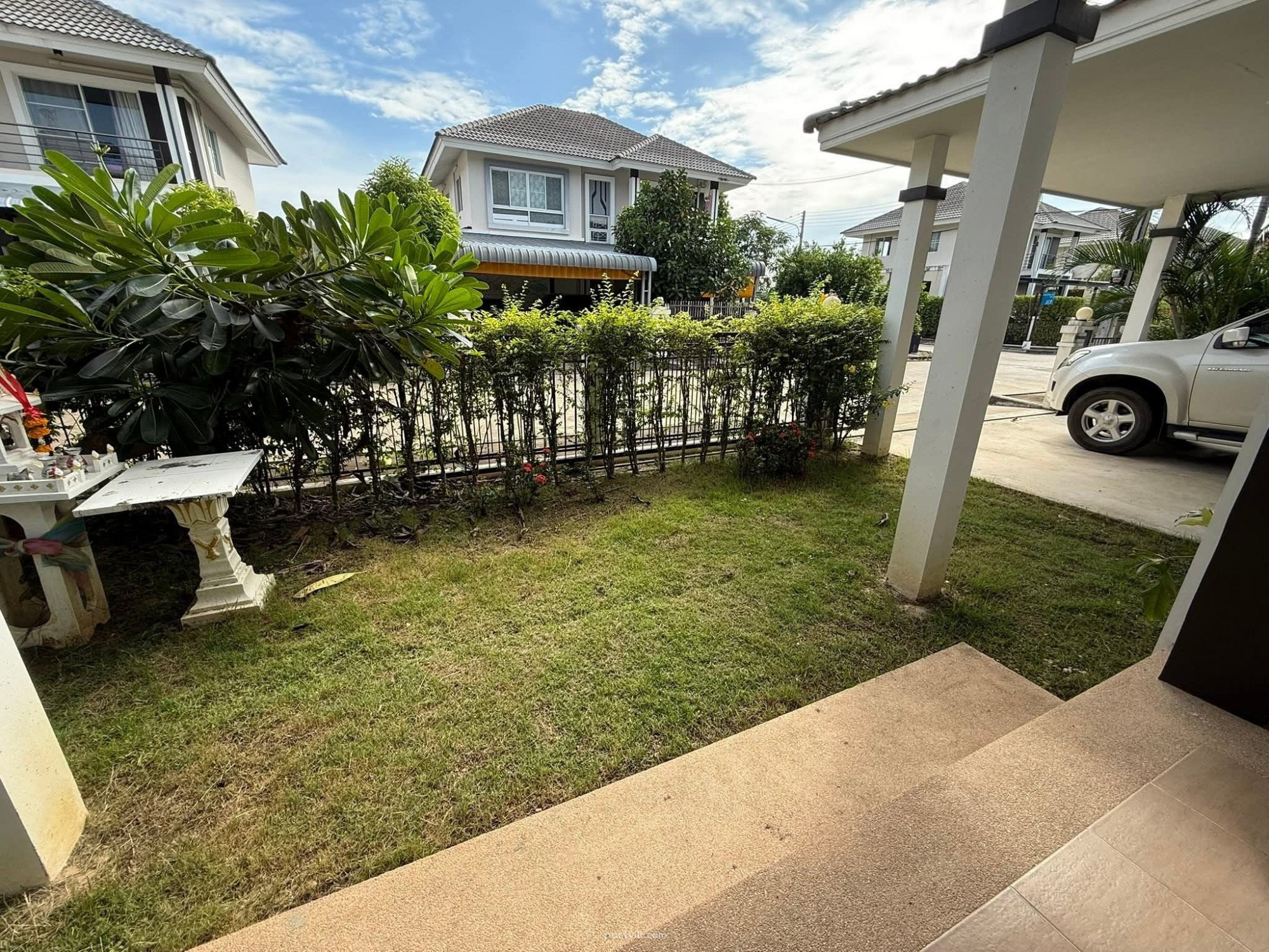 Дом на продажу в Санкампхенге (San Kamphaeng) Таиланд площадь 150м² 2-этажный Санкампхенг (San Kamphaeng) - изображение 2
