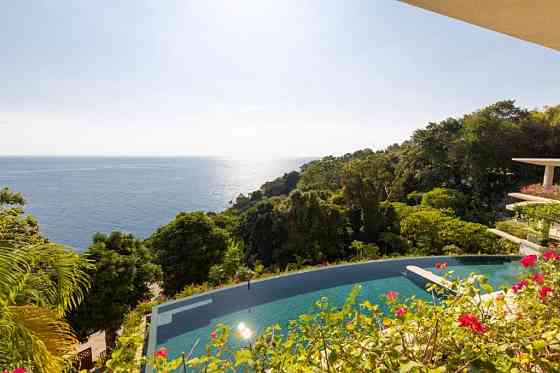 Villa by the sea in Kathu Thailand area 2500m² 2 floors Kathu