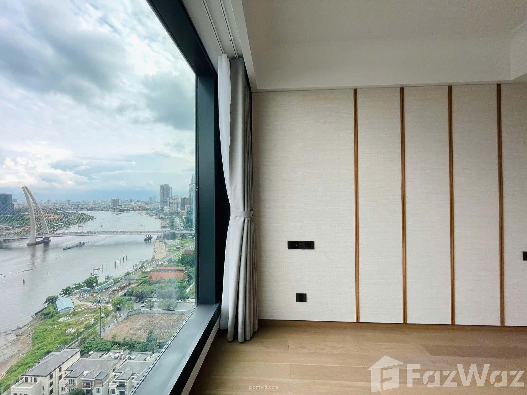 Apartment 3-room for sale 2+1 by the river in Ben Nghe (District 1) Vietnam area 126m² 25 floor in Grand Marina Saigon Ben Nghe (District 1) - photo 4