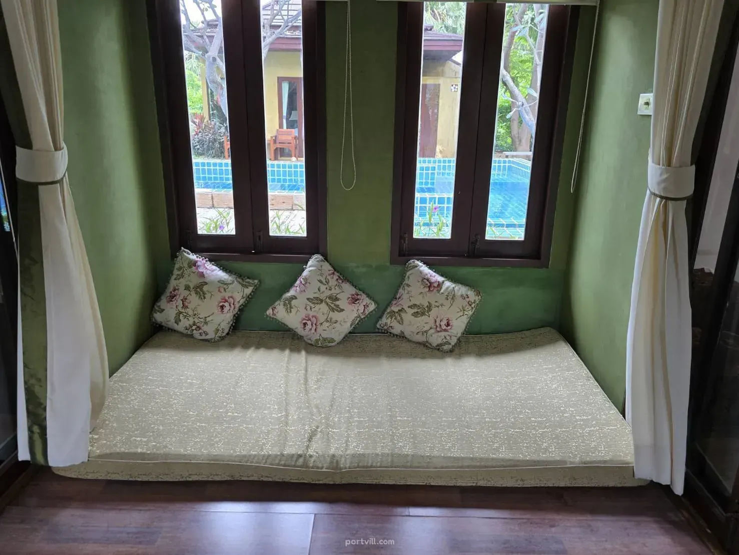Hotel for sale by the sea in Sam Roi Yot Thailand 500m² Sam Roi Yot - photo 13