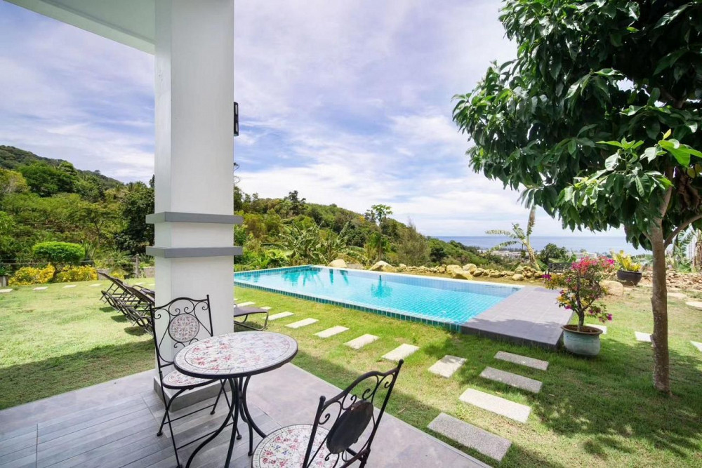 Villa deniz kenarında Karon'da Tayland 800m² alan 2 katlı Karon - fotoğraf 3