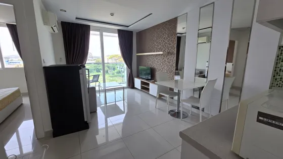 Apartment 2-room for sale 1+1 by the sea in Jomtien Thailand area 35m² 6 floor in Amazon Residence Jomtien