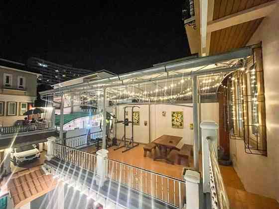 Rumah dijual di Bukit Pratumnak Thailand luas 280m² 3 lantai Bukit Pratumnak