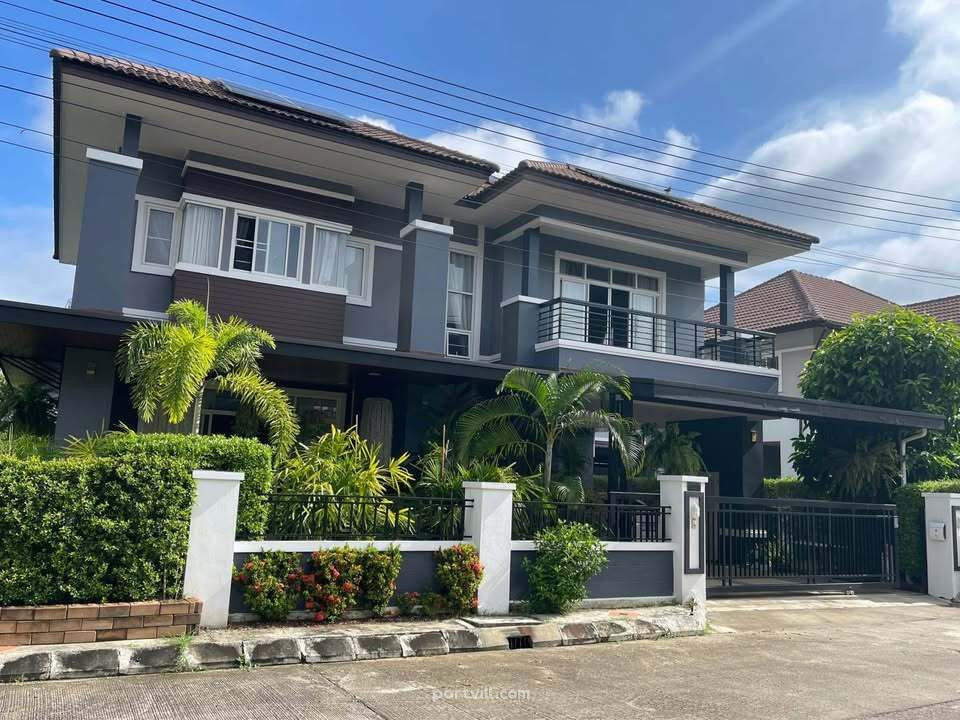 House for sale in San Kamphaeng Thailand area 330m² 2 floors San Kamphaeng - photo 1