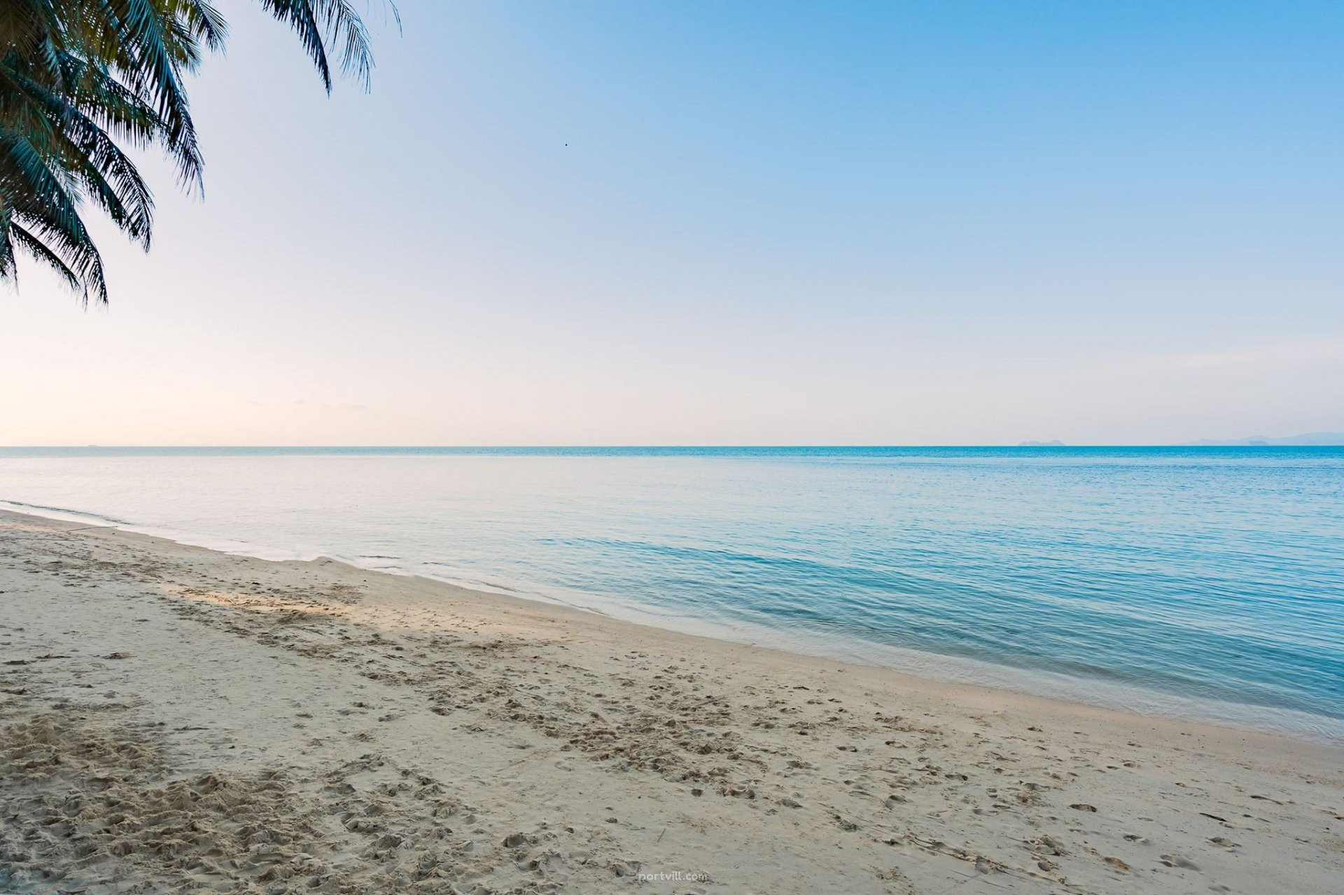 Land by the sea in Ko Samui Thailand plot within city limits 4800m²  Ko Samui - photo 1