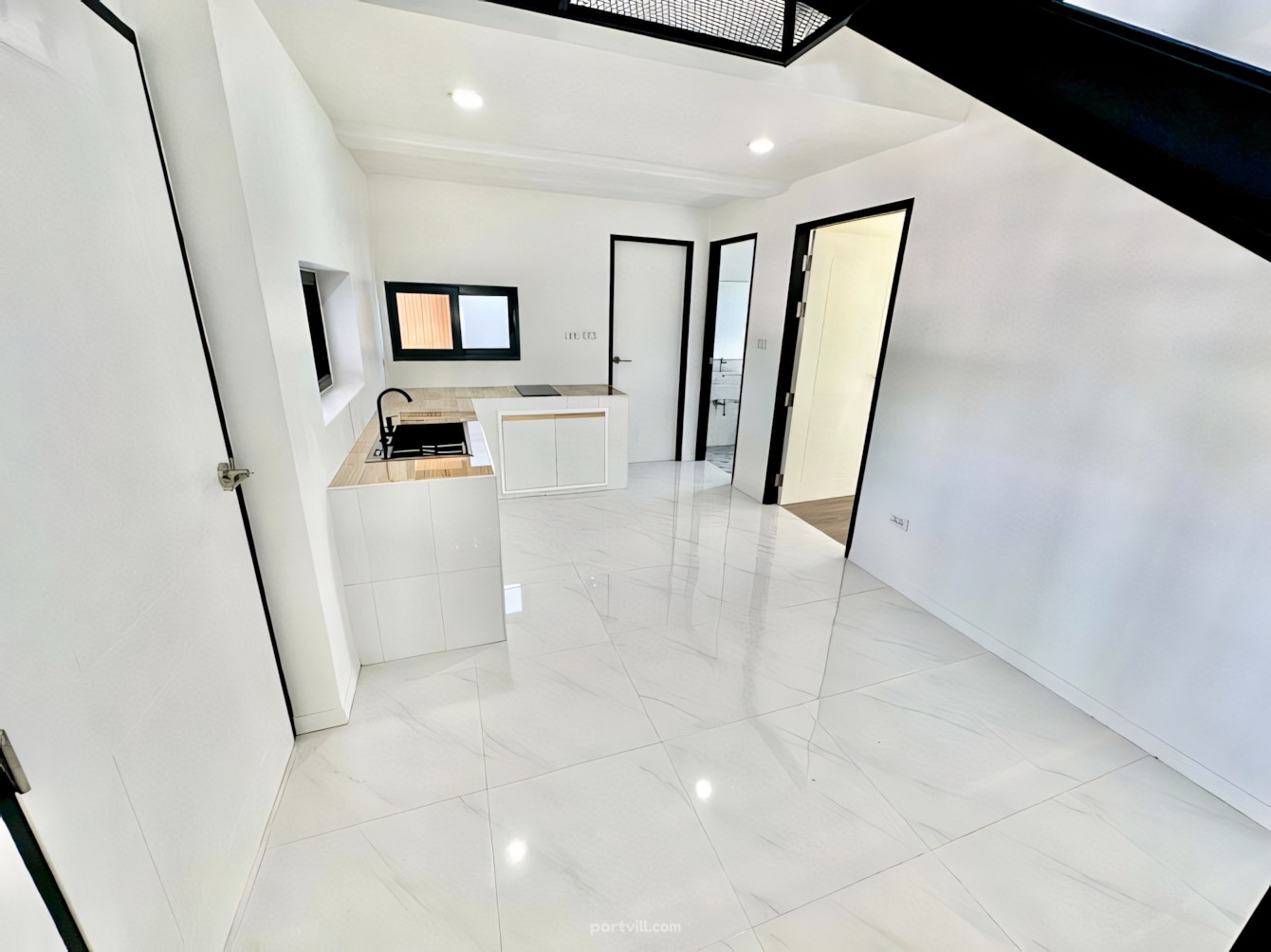 Villa a Chalong Thailandia area 312.8m²  Chalong - foto 2