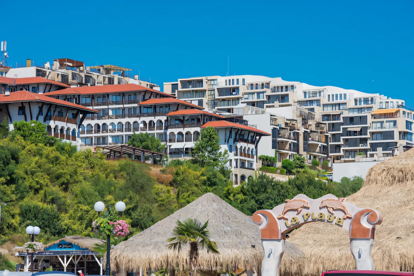 Apartment 2-room for sale 1+1 by the sea in Nesebar (Sveti Vlas) Bulgaria area 138m² 5 floor in Manastira 2 Nesebar - photo 5