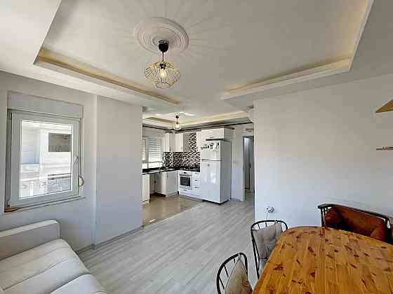 Apartment 5-room 4+1 by the sea in Konyaalti (Hurma) Turkey area 140m² 4 floor in RC Hacı Salih çelik apartmani Konyaalti