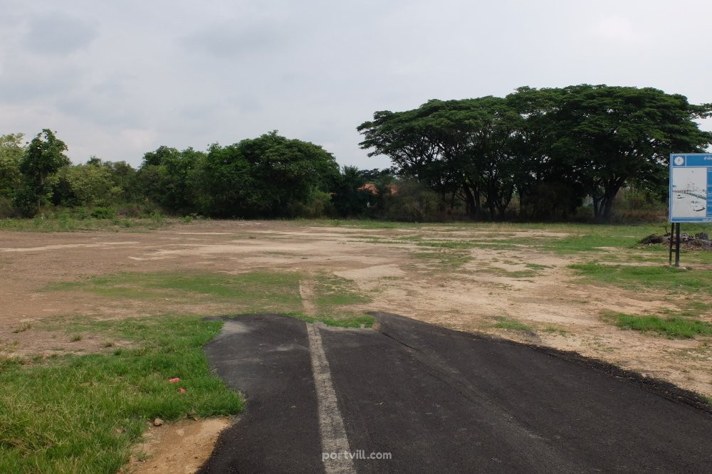 Terreno em Hang Dong Tailândia lote dentro dos limites da cidade 14352m²  Hang Dong - foto 3