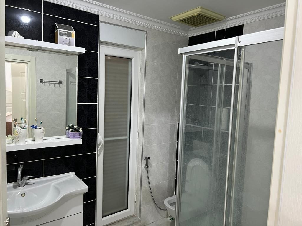 شقة 6-غرفة 5+1 على البحر في ألانيا (محمودلار) تركيا 280م² 8 طابق KADIOGLU RESIDENCE ألانيا - صورة 5