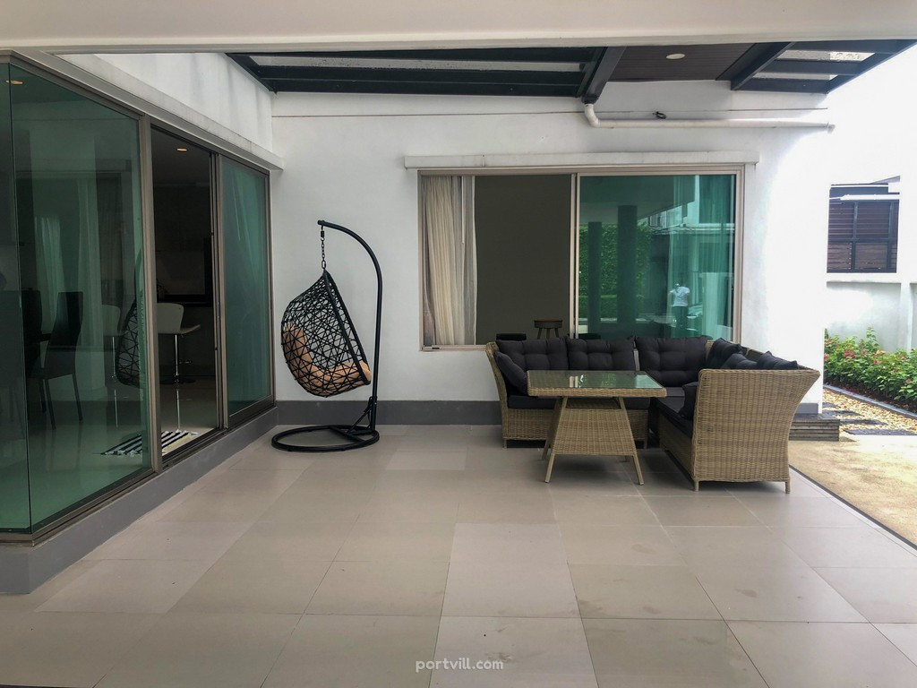 House in Downtown Bangkok Thailand area 357m² 3 floors Downtown Bangkok - photo 2