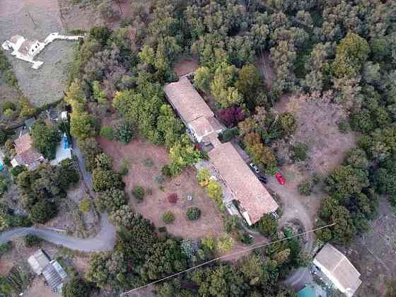 Satılık Köşk ormanda Korfu'da (Kerkira'da) Yunanistan 962m² alan  Korfu (Kerkira)