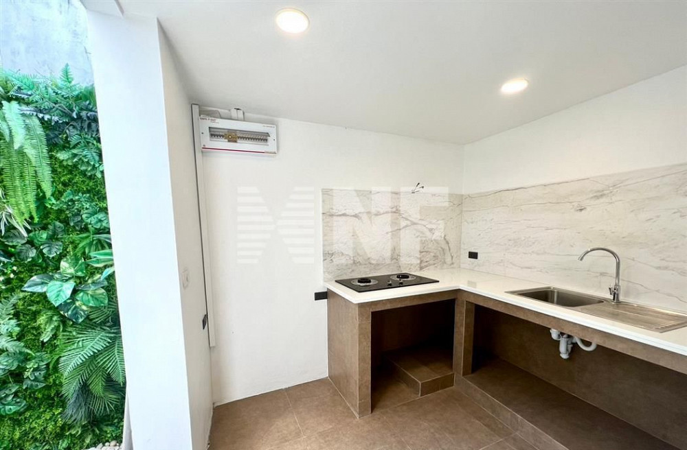 Tussenwoning in Thong Lo & Ekkamai Thailand oppervlakte 220m² 2 verdiepingen Thong Lo & Ekkamai - foto 6