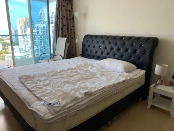 Apartment 2-room for sale 1+1 by the sea in Pratumnak Hill Thailand area 70m² 19 floor Pratumnak Hill