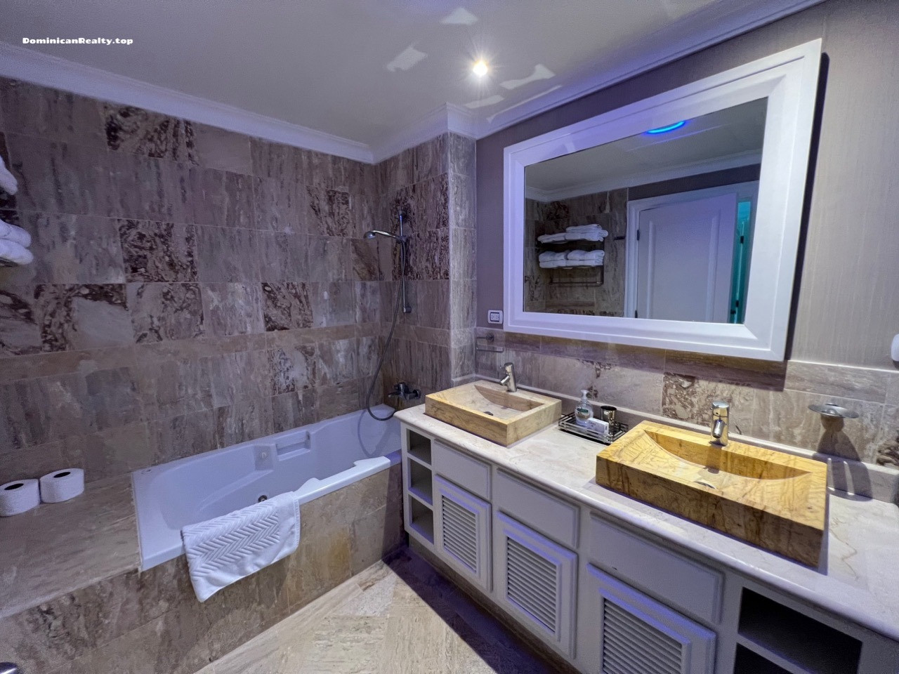 آپارتمان 3-خوابه 2+1 در کنار دریا در پونتا کانا (کپ کانا) جمهوری دومینیکن 197م² 2 طبقه Aquamarina luxury residences پونتا کانا - عکس 4