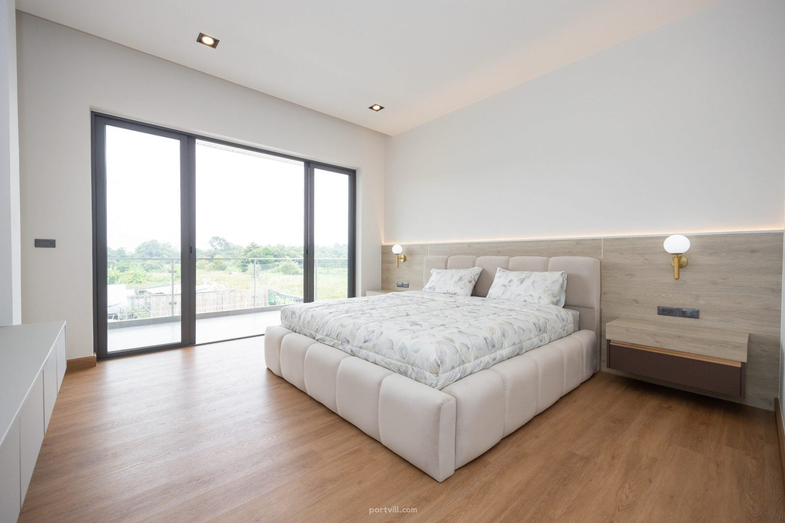 къща в центъра на Чонбури (Downtown Chonburi) Тайланд площ 728м² 2-етажен Центърът на Чонбури (Downtown Chonburi) - снимка 10