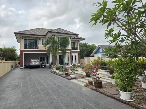 Vila à venda em Hin Lek Fai Tailândia área 240m² 2 andares Hin Lek Fai