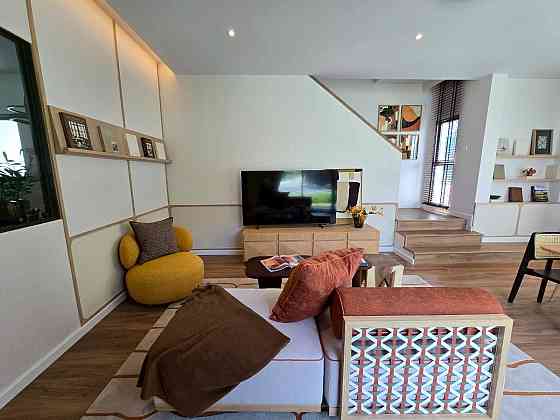 Casa en Chonburi Central Tailandia área 202m² 2 pisos Chonburi Central