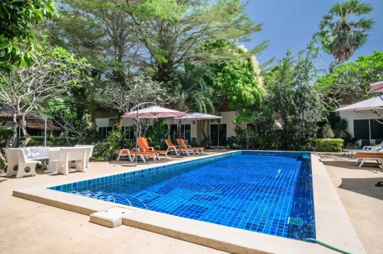 Commercial property by the sea in Rawai Thailand 1920m² Rawai