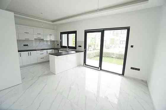 Apartment 2-room for sale 1+1 by the sea in Alsancak (Karavas) Northern Cyprus area 50m² 1 floor Alsancak (Karavas)