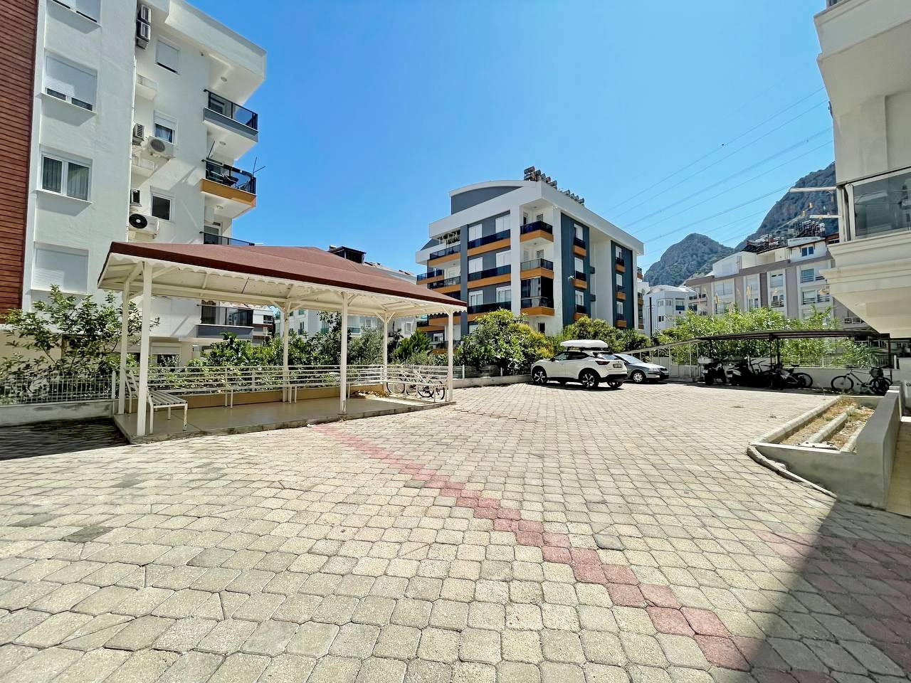 Апартамент 5-стайни 4+1 на море в Коньяалты (Хурма) Турция площ 140м² 4 етаж в ЖК Hacı Salih çelik apartmani Коняалтъ - снимка 2