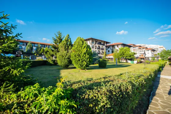 Apartment 2-room for sale 1+1 by the sea in Nesebar (Sveti Vlas) Bulgaria area 138m² 5 floor in Manastira 2 Nesebar