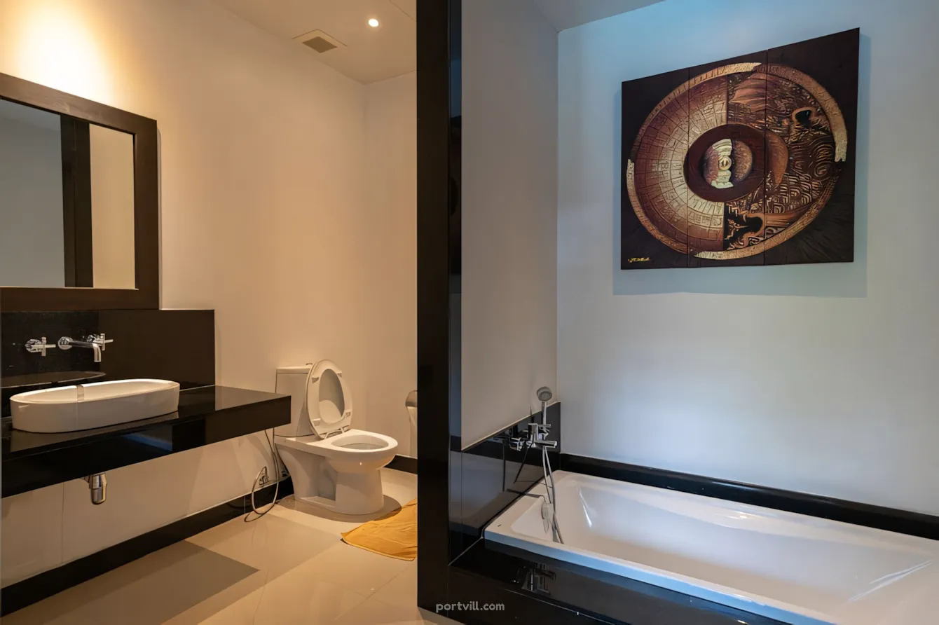 Villa by the sea in Nai Harn Thailand area 160m² 1 floors Nai Harn - photo 14
