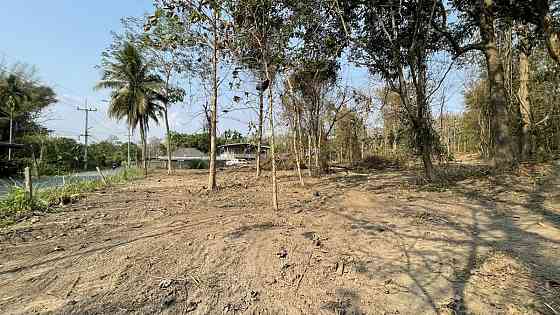 Terrain à vendre à Mae Rim Thaïlande terrain en ville 3200m² Mae Rim