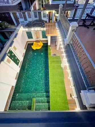 Rumah dijual di Bukit Pratumnak Thailand luas 280m² 3 lantai Bukit Pratumnak