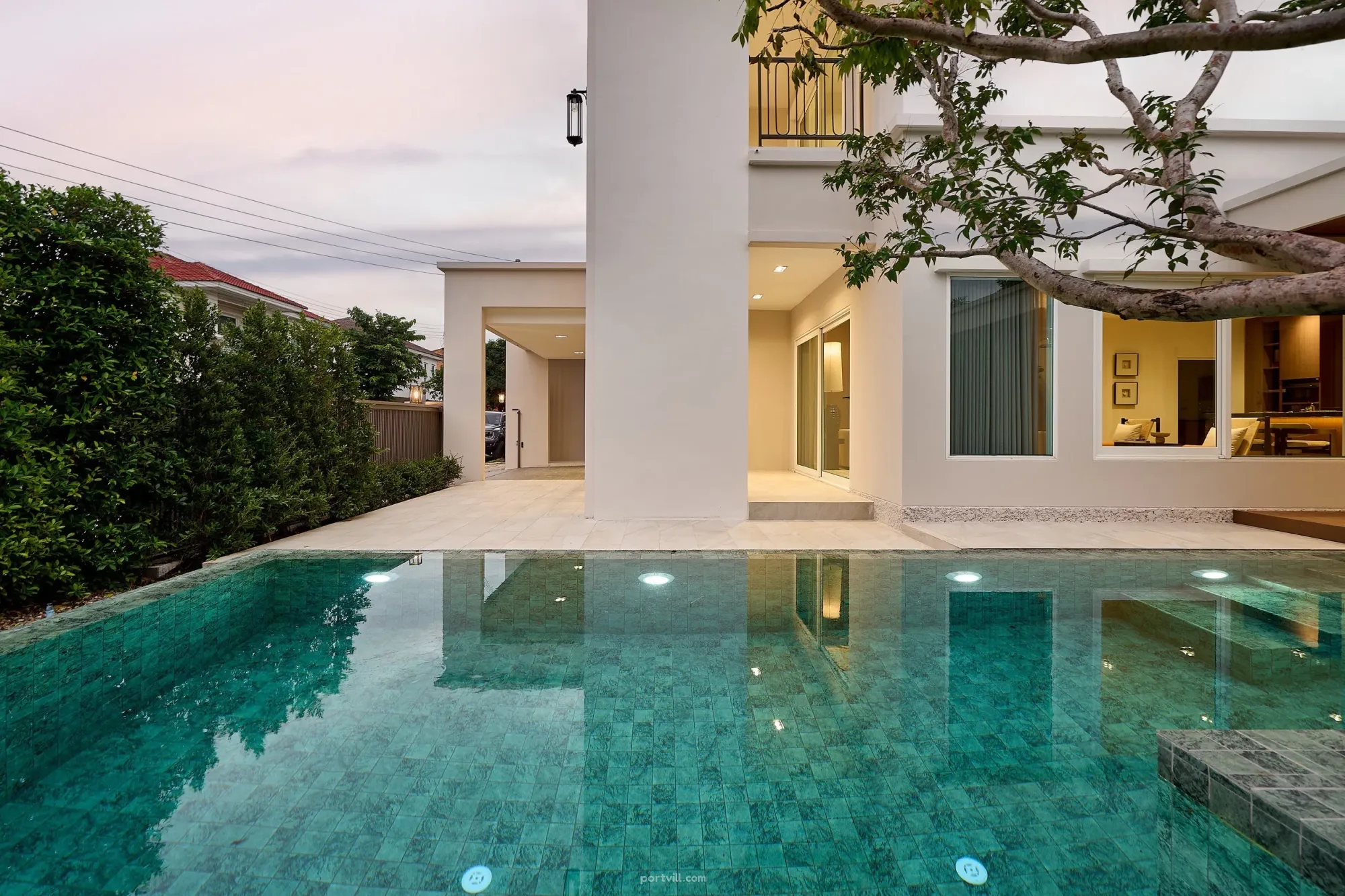 Вила за продажба в Сан Кампхенг (San Kamphaeng) Тайланд площ 290м² 2-етажен Сан Кампхенг (San Kamphaeng) - снимка 4