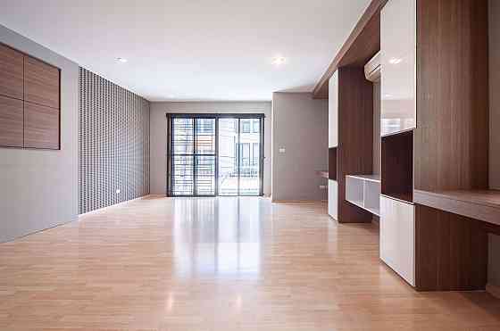 House in Suan Luang Thailand area 250m² 2 floors Suan Luang