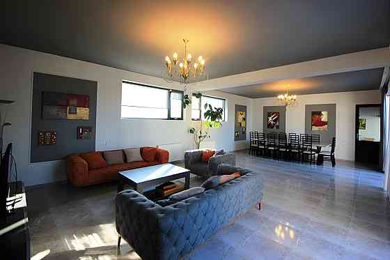 Casa en alquiler en la montaña en Mtskheta 380m² 1 pisos 5 habitaciones Mtskheta