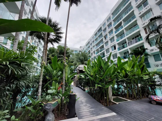 Apartment 2-room for sale 1+1 by the sea in Jomtien Thailand area 35m² 6 floor in Amazon Residence Jomtien