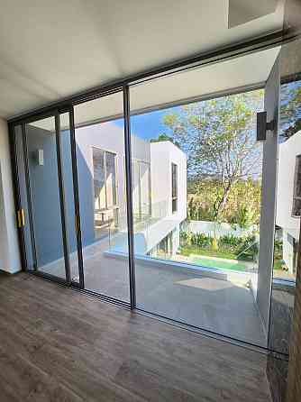 Вилла у моря в Кату (Kathu) Таиланд площадь 330м² 1-этажный Кату (Kathu)