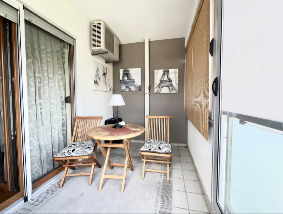 Apartament 2 camere de vânzare 1+1 la mare în Bar (oraș) Muntenegru suprafață 61m² etajul 4  Bar (oraș)