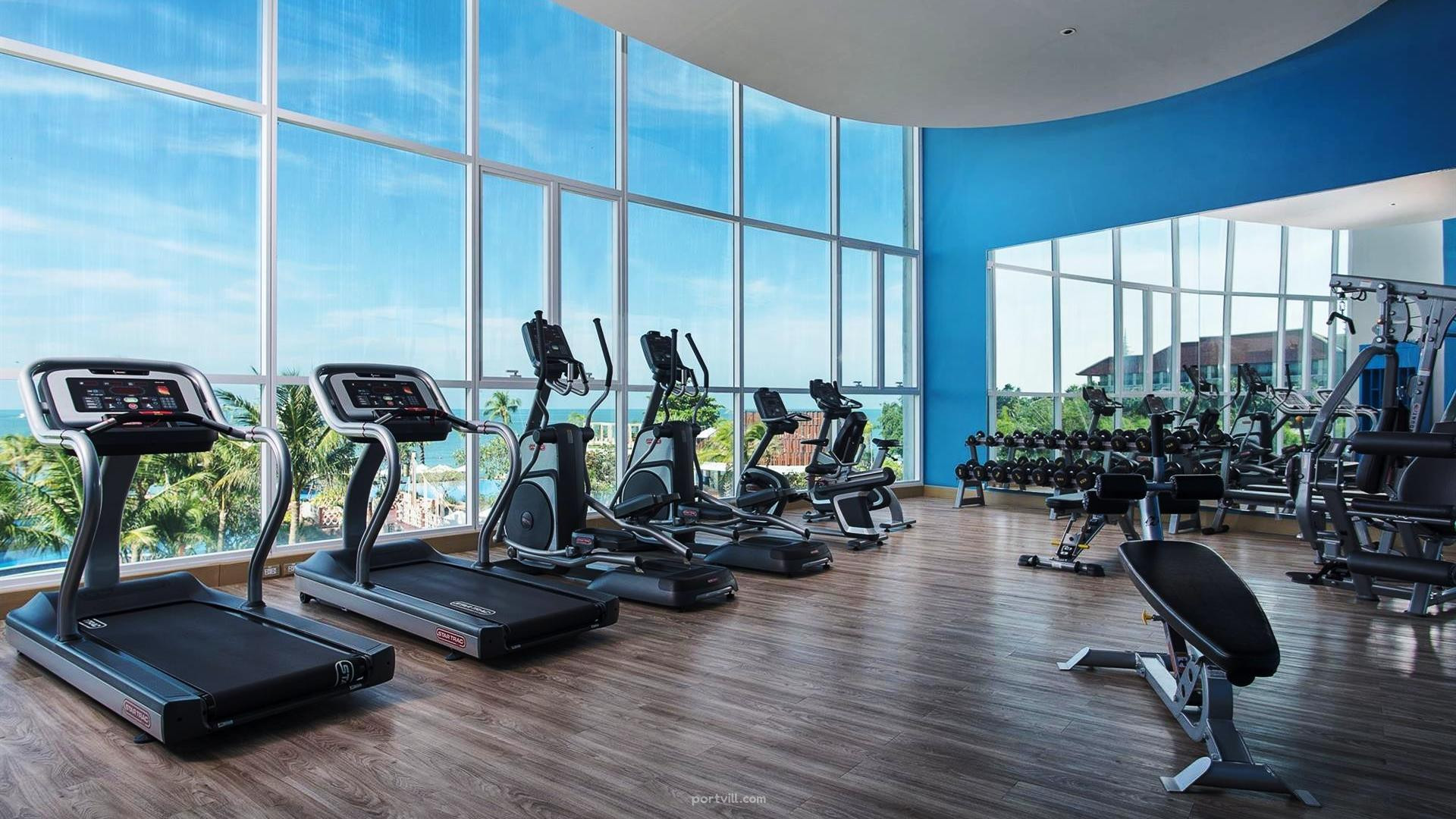 Пәтер 4 бөлмелі 3+1 теңіз жағасында Саттахипта (Sattahip) Тайланд 175м²  - Movenpick White Sand Beach Саттахип (Sattahip) - фото 7