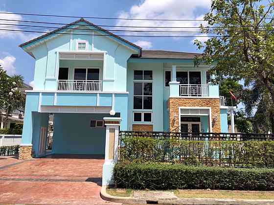 House in Downtown Bangkok Thailand area 241m² 2 floors Downtown Bangkok