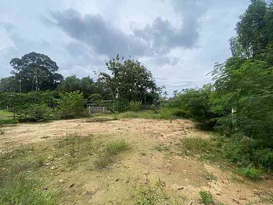 Land by the sea in Ko Samui Thailand plot within city limits 1225m²  Ko Samui