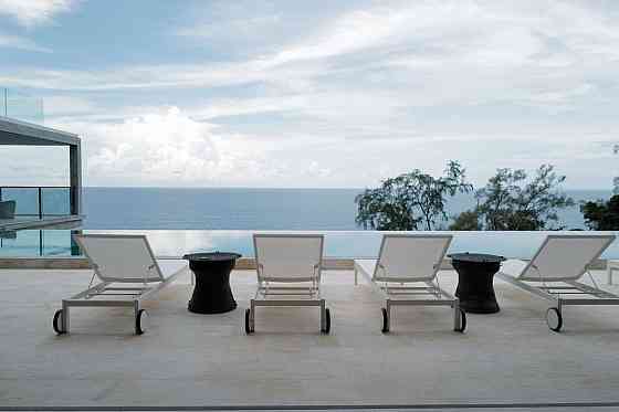 Villa by the sea in Surin Beach Thailand area 2000m² 3 floors Surin Beach