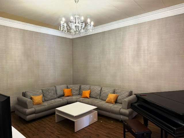 Appartamento 4-stanze in affitto 3+1 a Tbilisi (Vake) 165m² 3 piano Tbilisi centro - foto 1