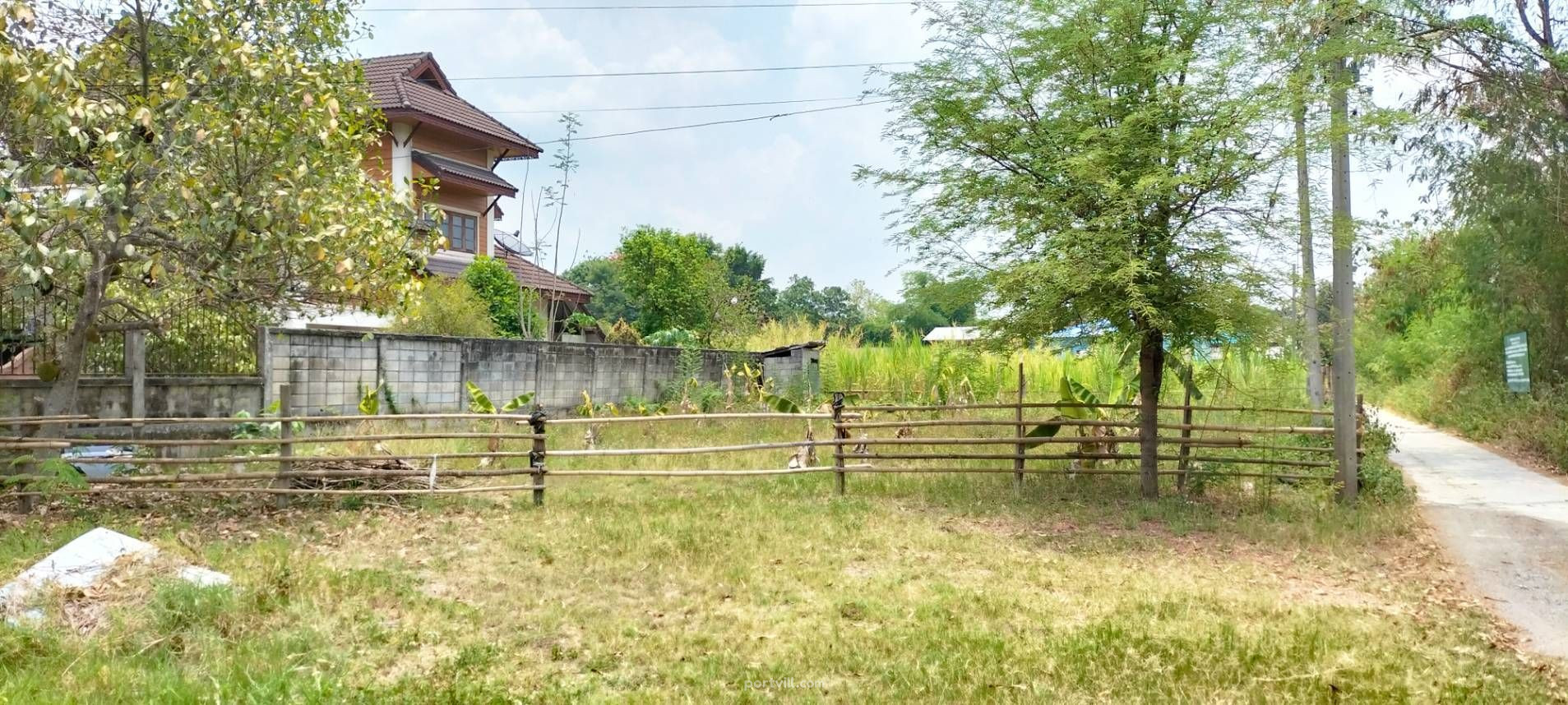 토지 매매 산캄팽에 (San Kamphaeng) 태국 부지 시 경계 내 428m² 산캄팽 - 사진 1