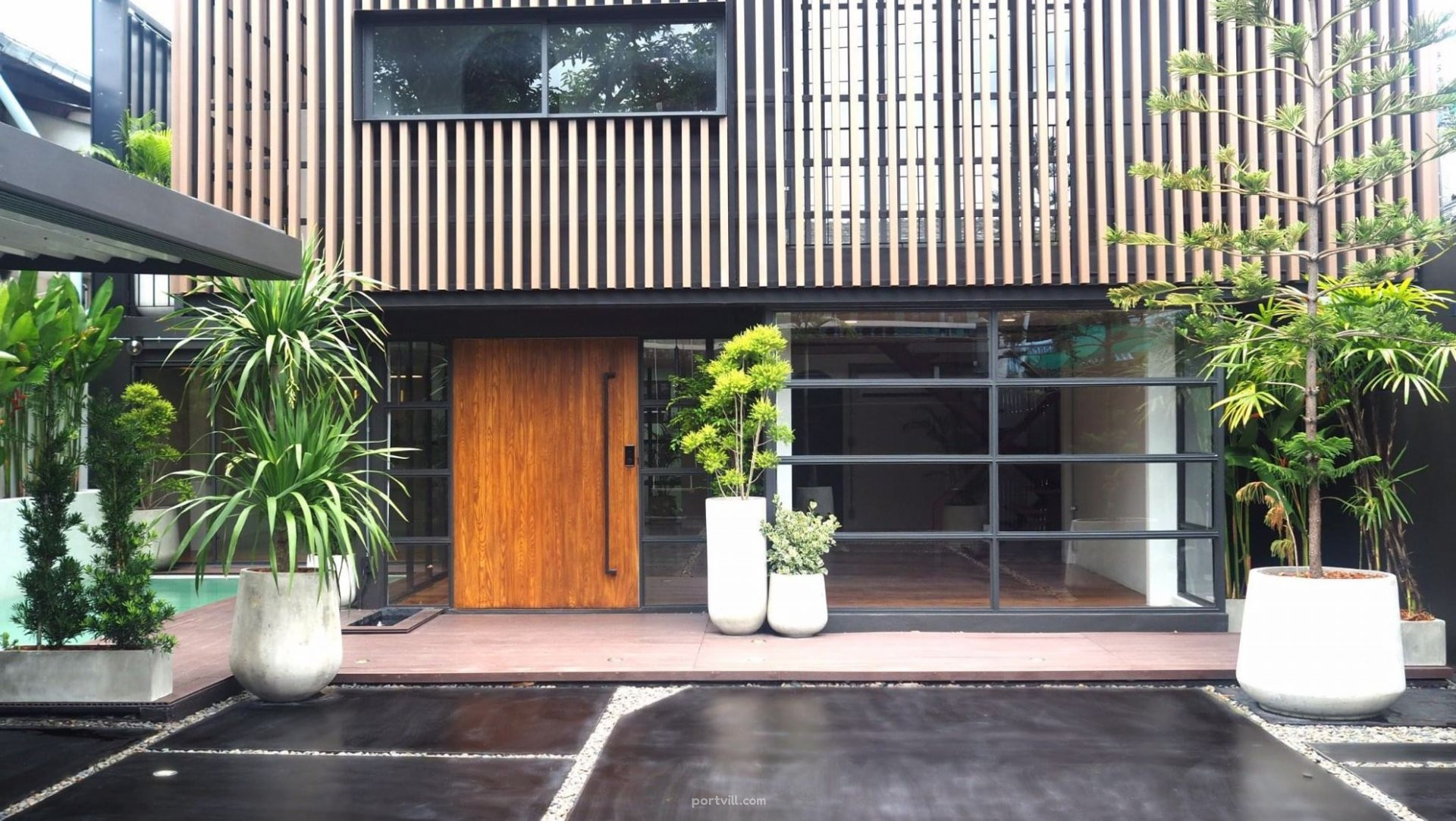 House in Suan Luang Thailand area 300m² 2 floors Suan Luang - photo 2