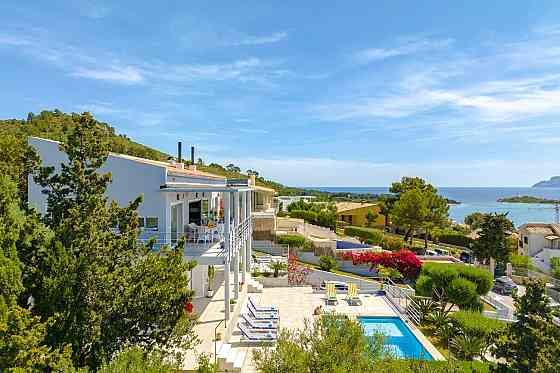 House by the sea in Mallorca Spain area 302m² 2 floors Mallorca