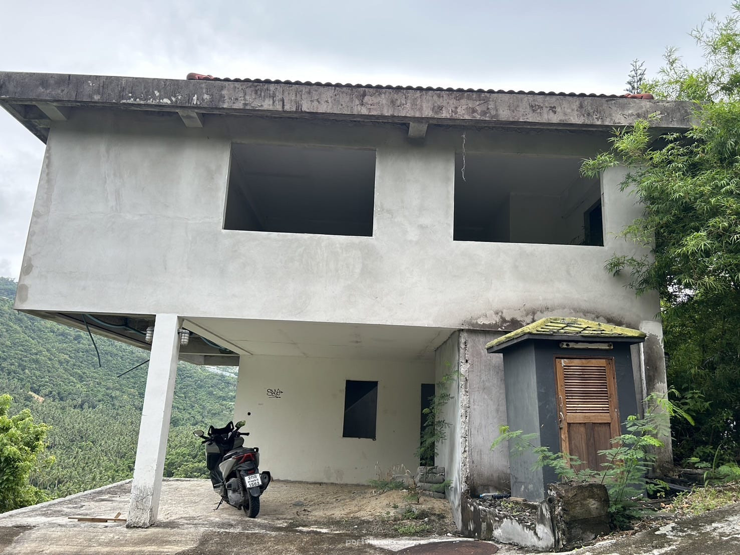 Land in Ko Samui Thailand plot within city limits 400m²  Ko Samui - photo 6